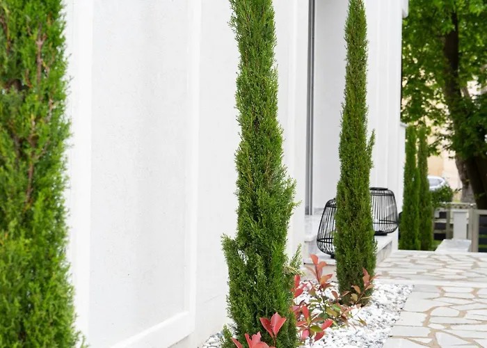 Апартаменты Medusa Luxury Неа-Перамос