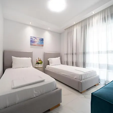 Medusa Luxury Διαμέρισμα *